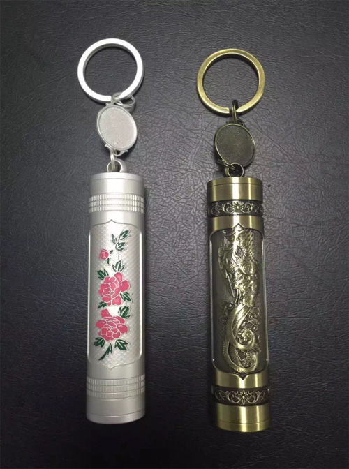新款全路合金印花紋移動(dòng)電源