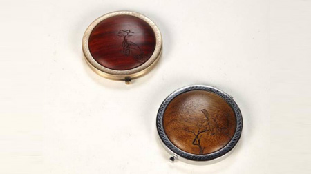 紫檀、金絲楠弧面鏡（喜上眉梢款)
